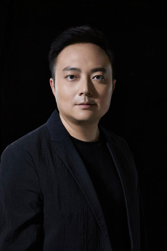 Victor-AI-founder-and-CEO-of-Terminus-Group.jpg
