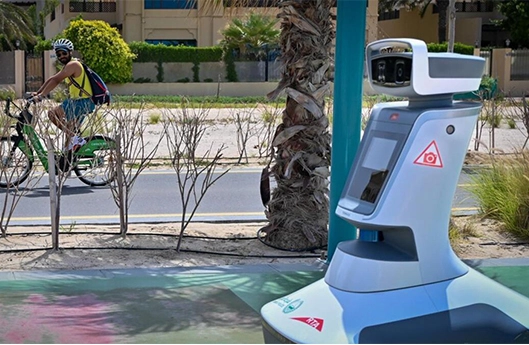 Dubai: This roving robot can announce end of fasting during Ramadan